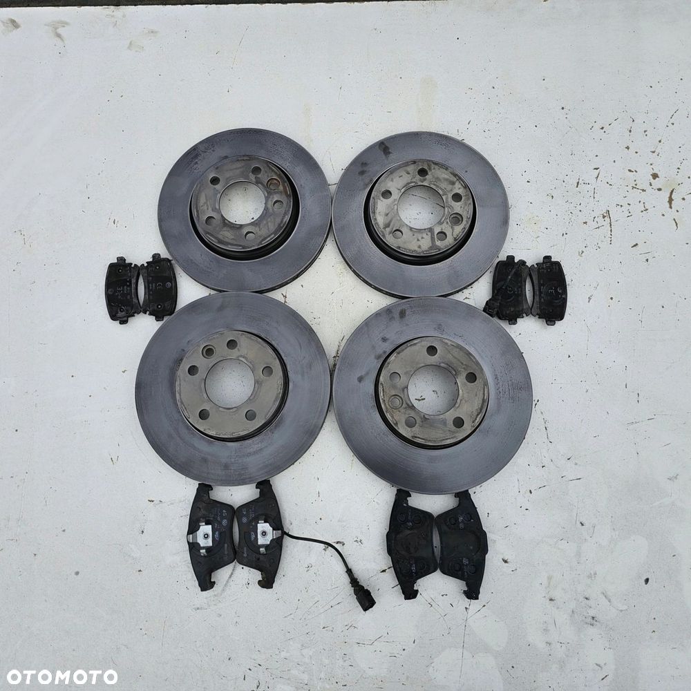 VW T6 tarcza tarcze klocki hamulcowe przód + tył IGŁA KOMPLET ORYGINAŁ - 2