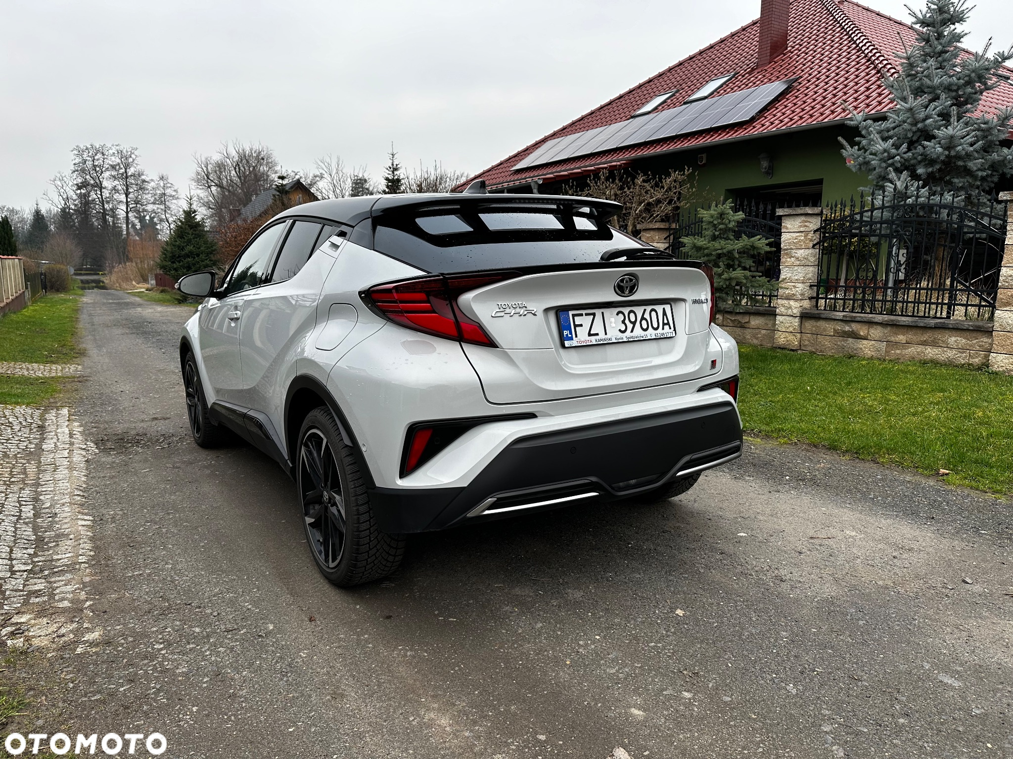 Toyota C-HR 2.0 Hybrid GR Sport - 4