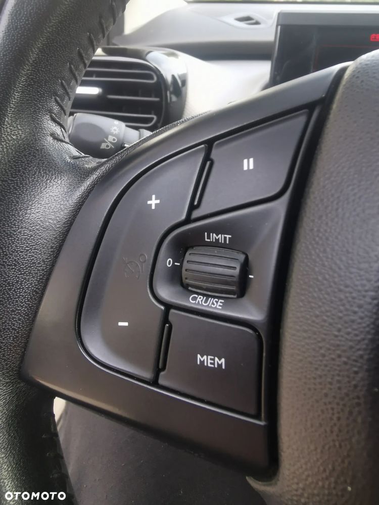 Citroën C4 Cactus BlueHDi 100 Stop&Start Shine Edition - 9