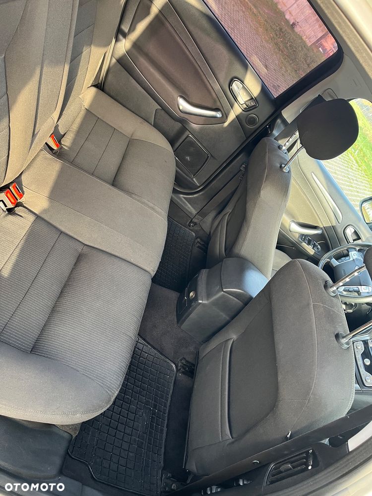 Ford Mondeo 2.0 Trend - 11