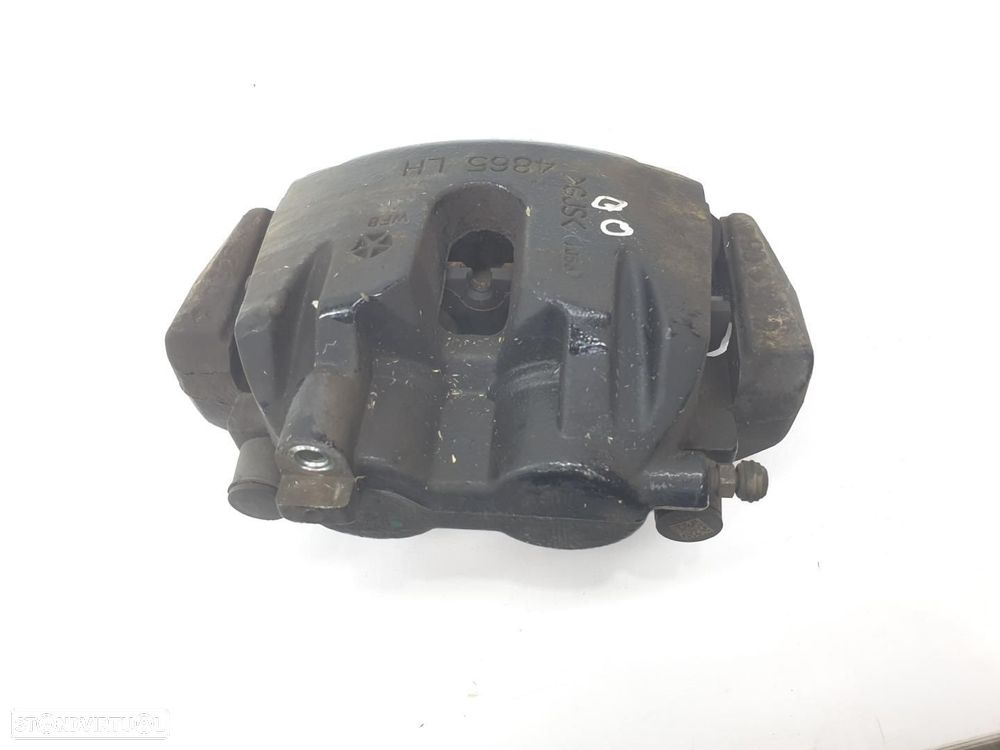 CALÍPER DE FREIO DIANTEIRO DIREITO MASERATI LEVANTE M161 - 1