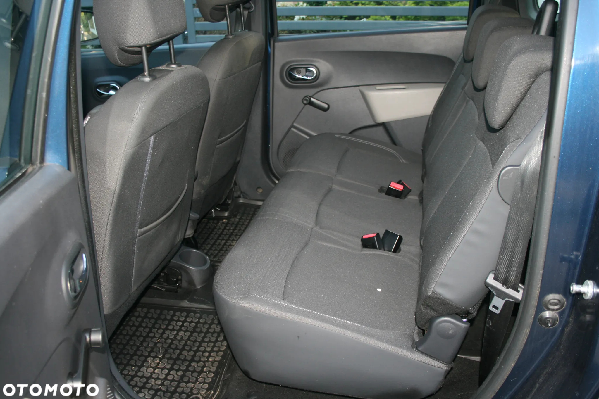 Dacia Lodgy 1.2 TCe Laureate S&S EU6 - 33