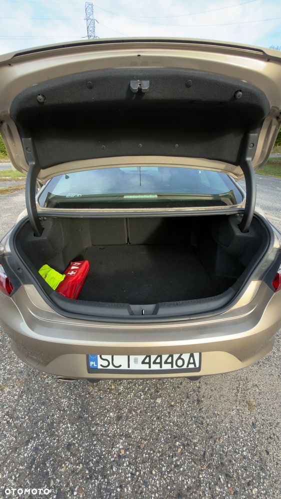 Renault Megane 1.6 SCe Zen - 10