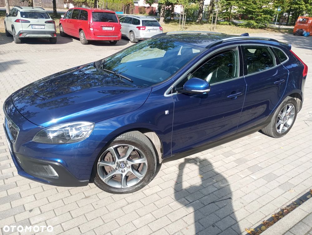 Volvo V40 Cross Country D3 Geartronic Ocean Race - 11