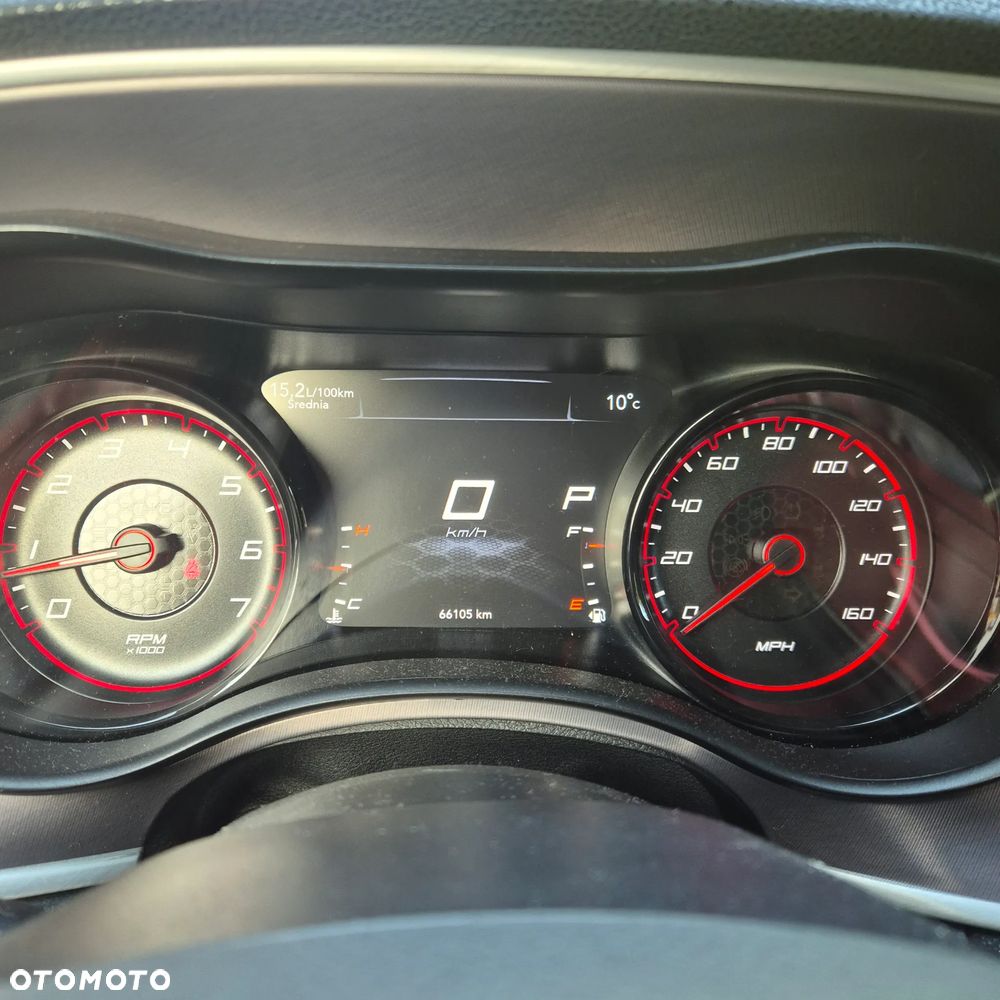 Dodge Charger 5.7 R/T - 10