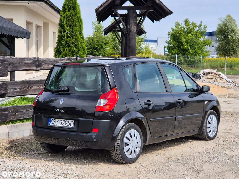 Renault Scenic 1.9 dCi Tech Run - 4
