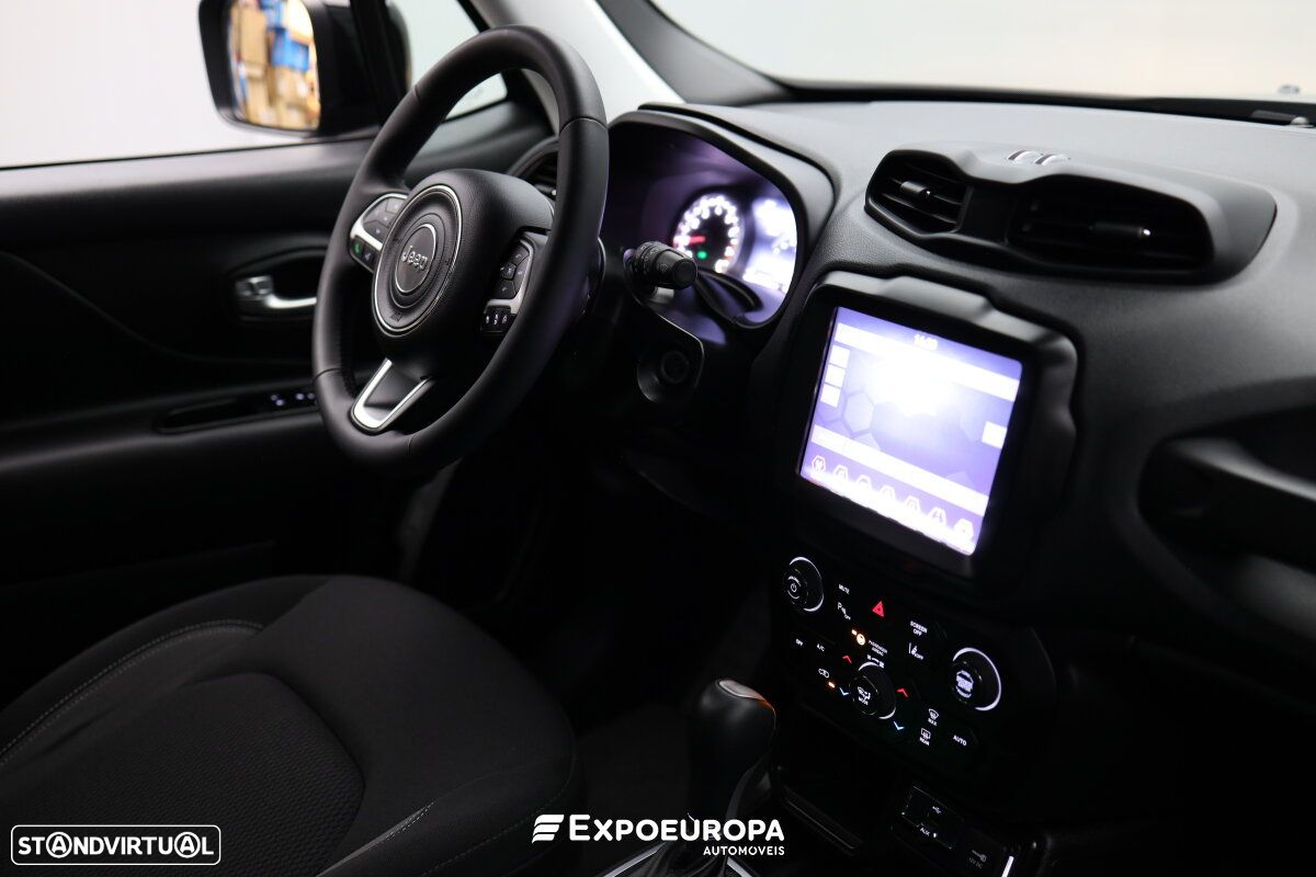 Jeep Renegade 1.3 T Limited S DCT - 23