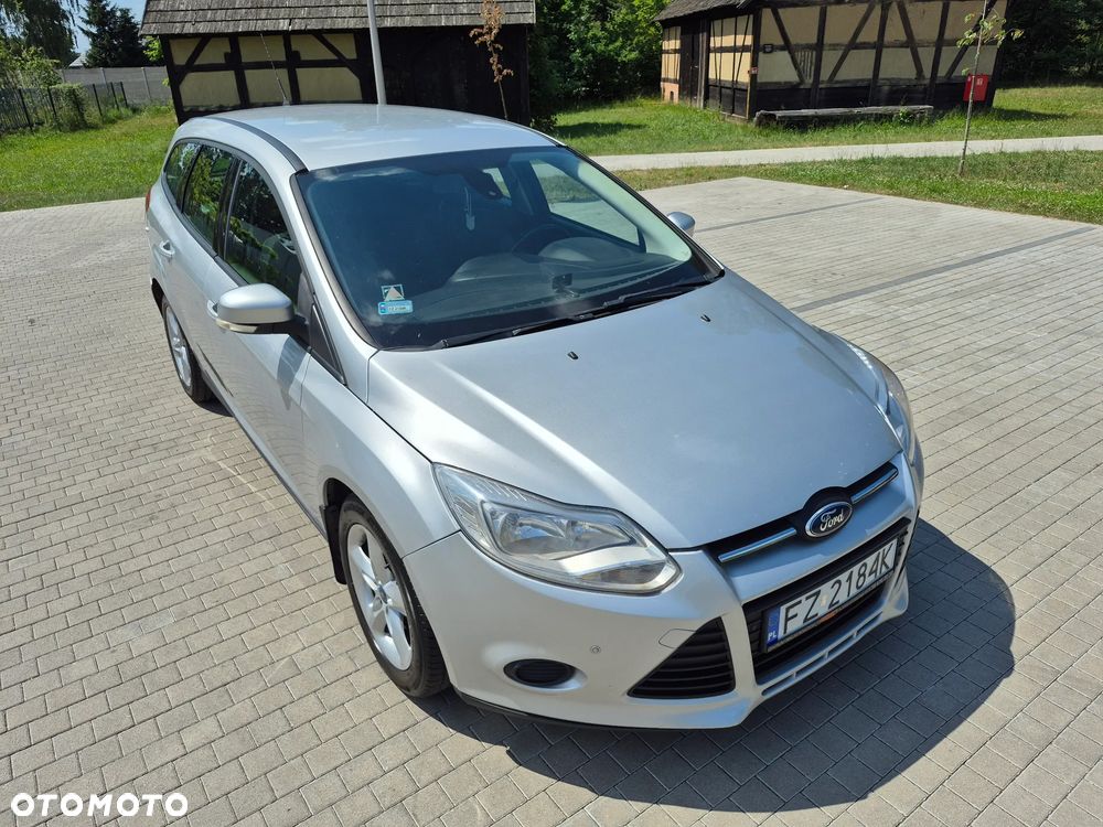Ford Focus 1.6 TDCi Ambiente - 5