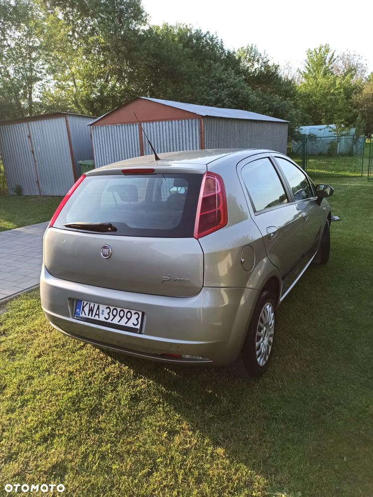 Fiat Grande Punto 1.4 8V - 6