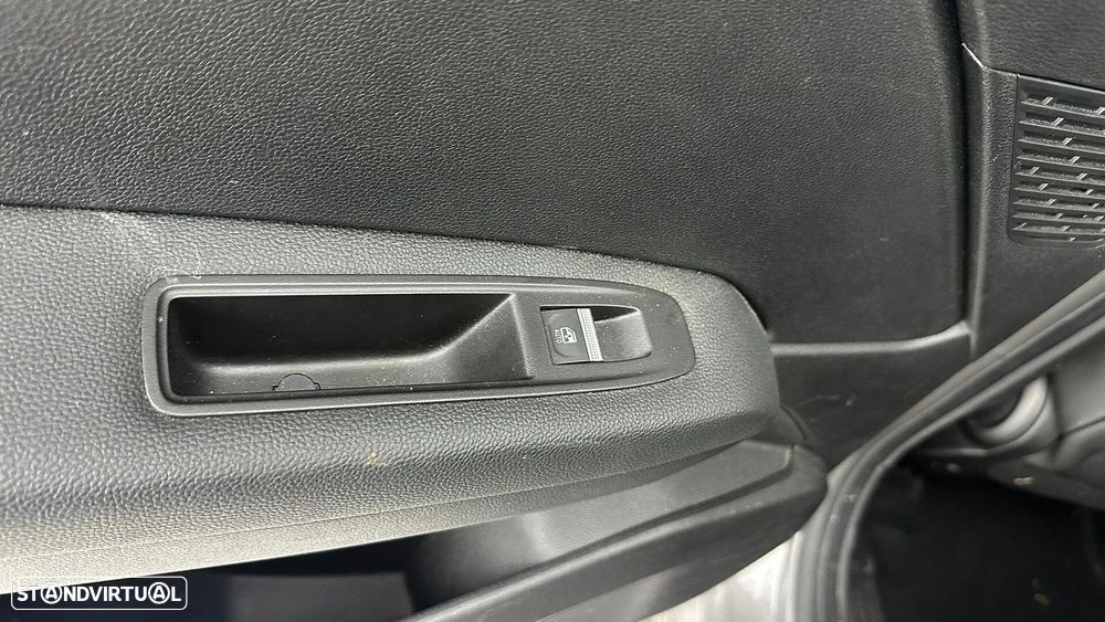 Renault Captur 1.6 E-Tech Plug-In Intens - 42