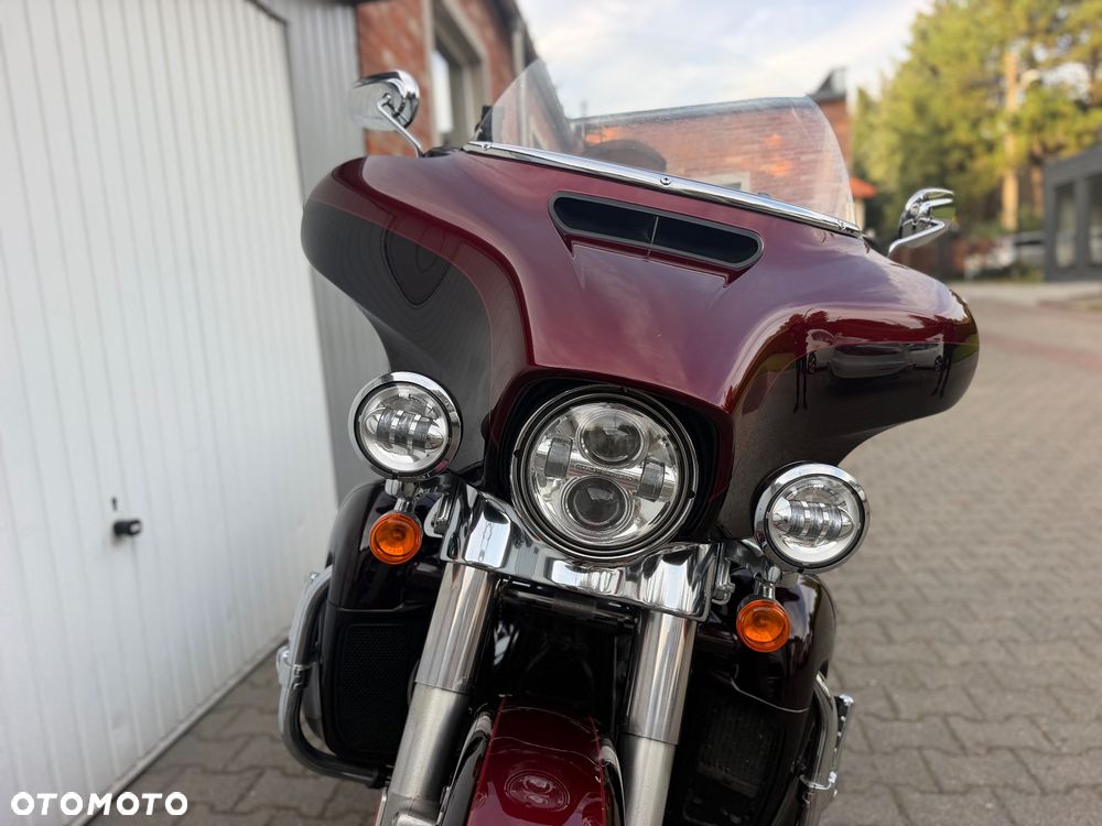 Harley-Davidson Touring Electra Glide - 16