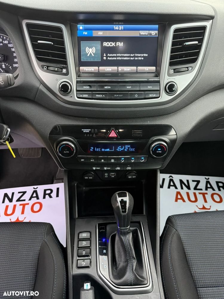Hyundai Tucson blue 1.7 CRDi 2WD DCT Premium - 12