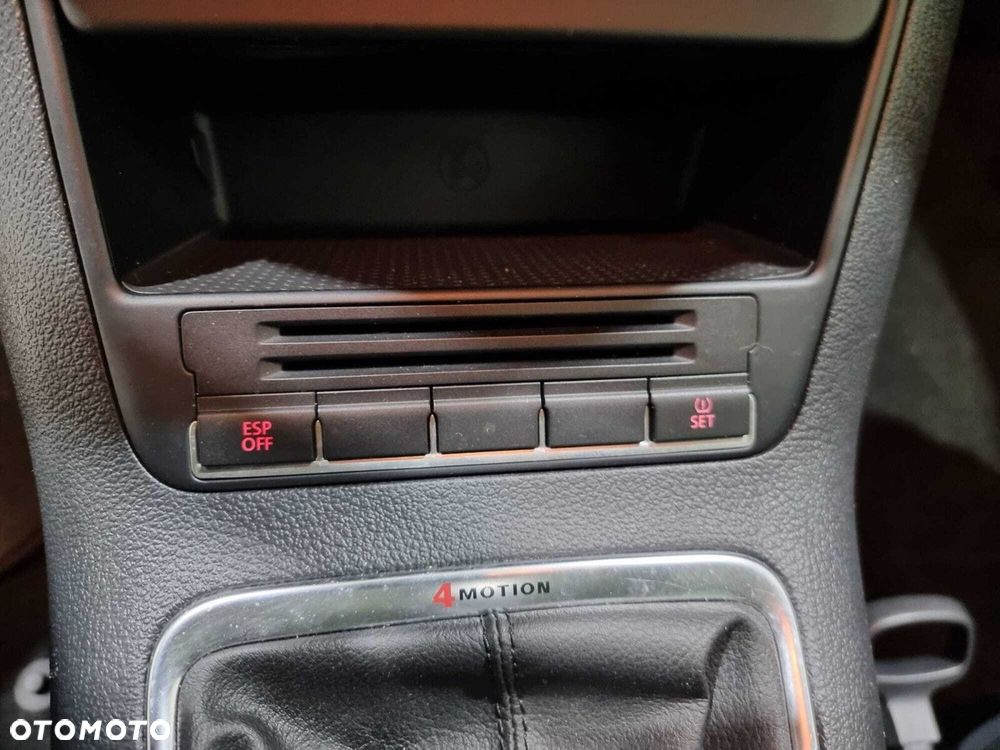 Volkswagen Tiguan - 28