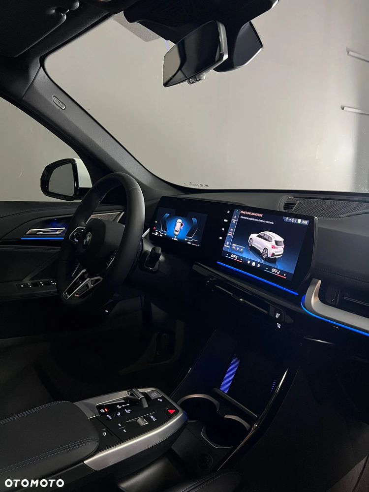 BMW X1 - 16
