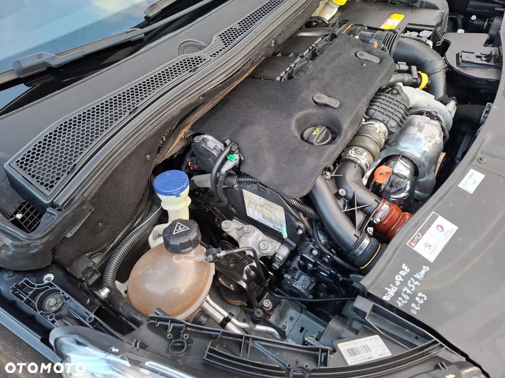 Peugeot 2008 e-HDi FAP 92 STOP & START Allure - 28