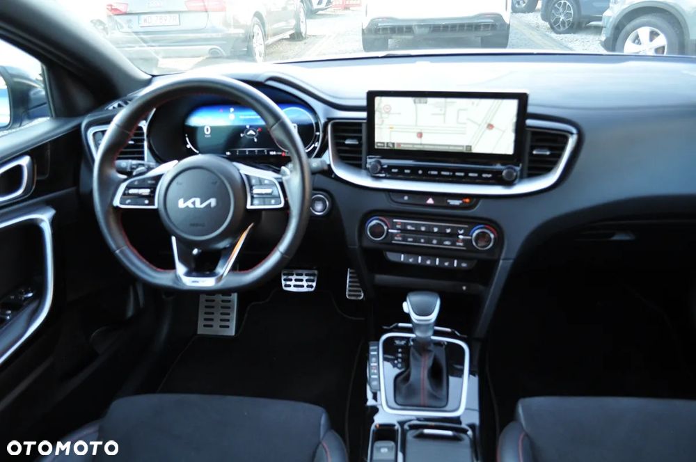Kia ProCeed 1.6 T-GDI DCT7 OPF GT - 32