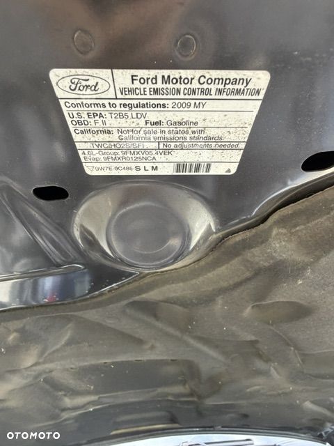 Ford Mustang 4.6 V8 GT - 21