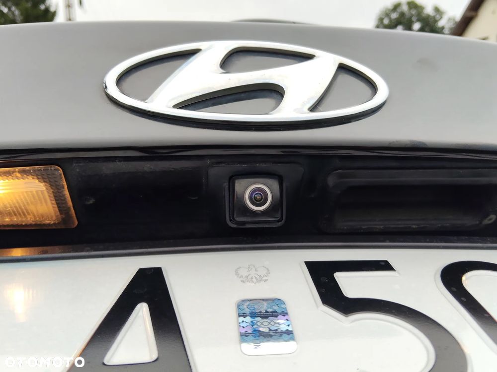 Hyundai i30 i30cw 1.6 CRDi Fifa World Cup Edition - 26
