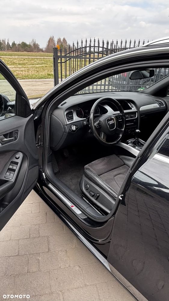 Audi A4 Avant - 16