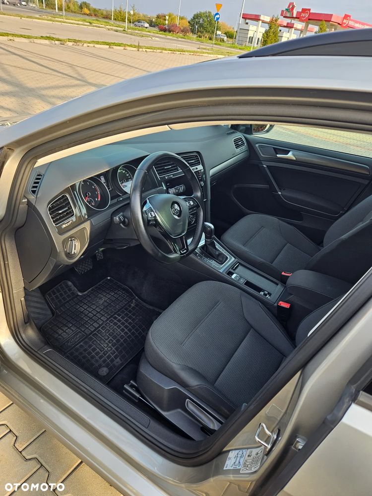Volkswagen Golf 1.4 TSI BMT Comfortline DSG - 10
