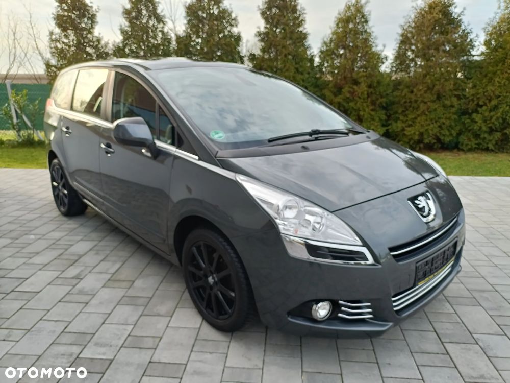 Peugeot 5008 - 1