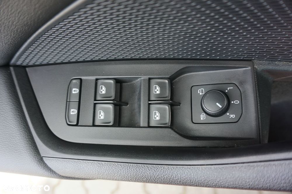 Skoda Octavia 2.0 TDI DSG 4x4 Scout First Edition - 8