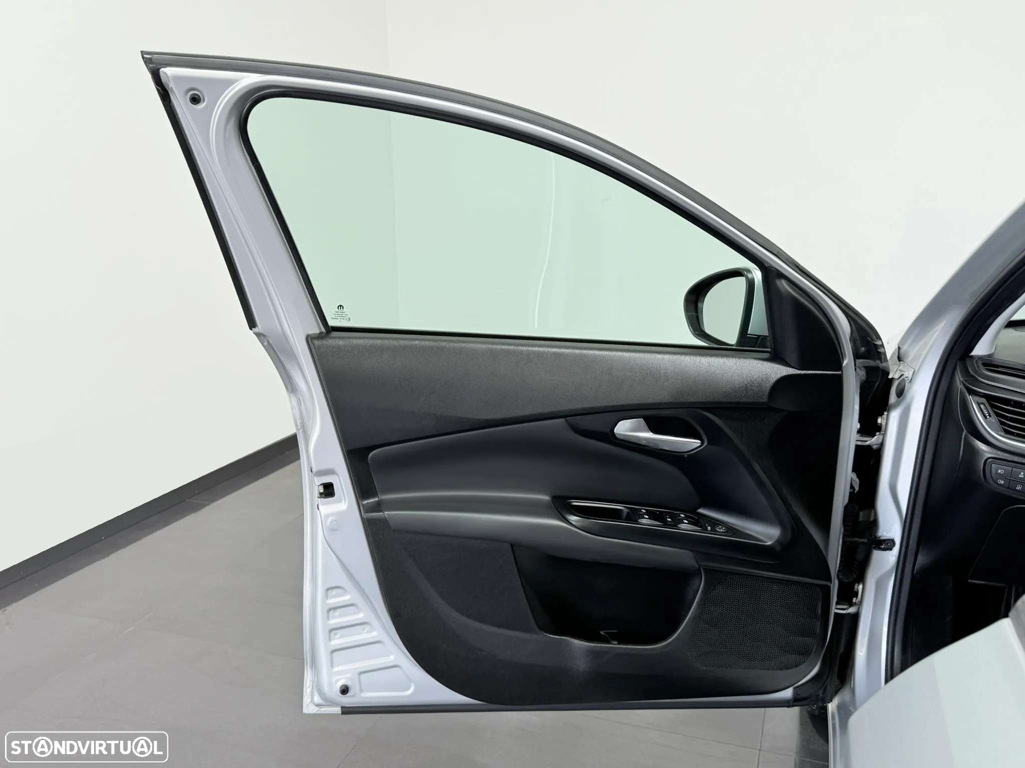 Fiat Tipo Station Wagon 1.3 M-Jet Lounge J17 - 17