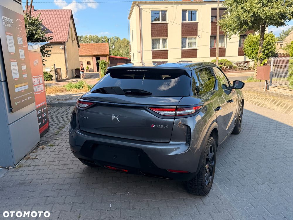 DS Automobiles DS 3 Crossback Performance Line + - 9