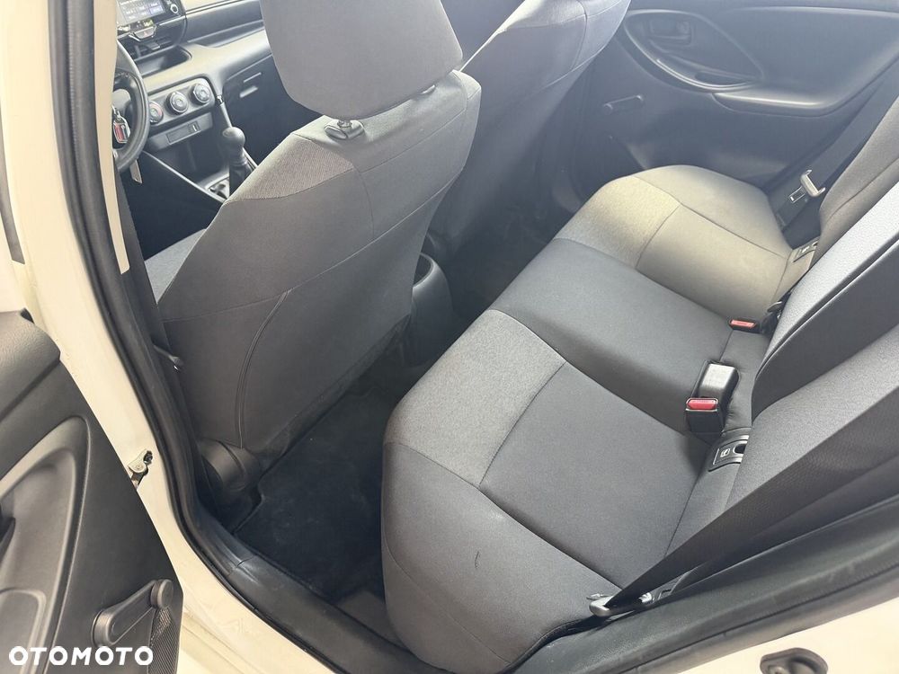 Toyota Yaris - 23