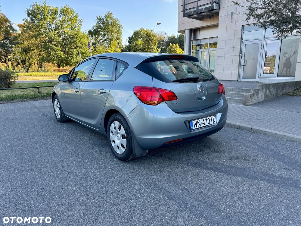 Opel Astra - 7