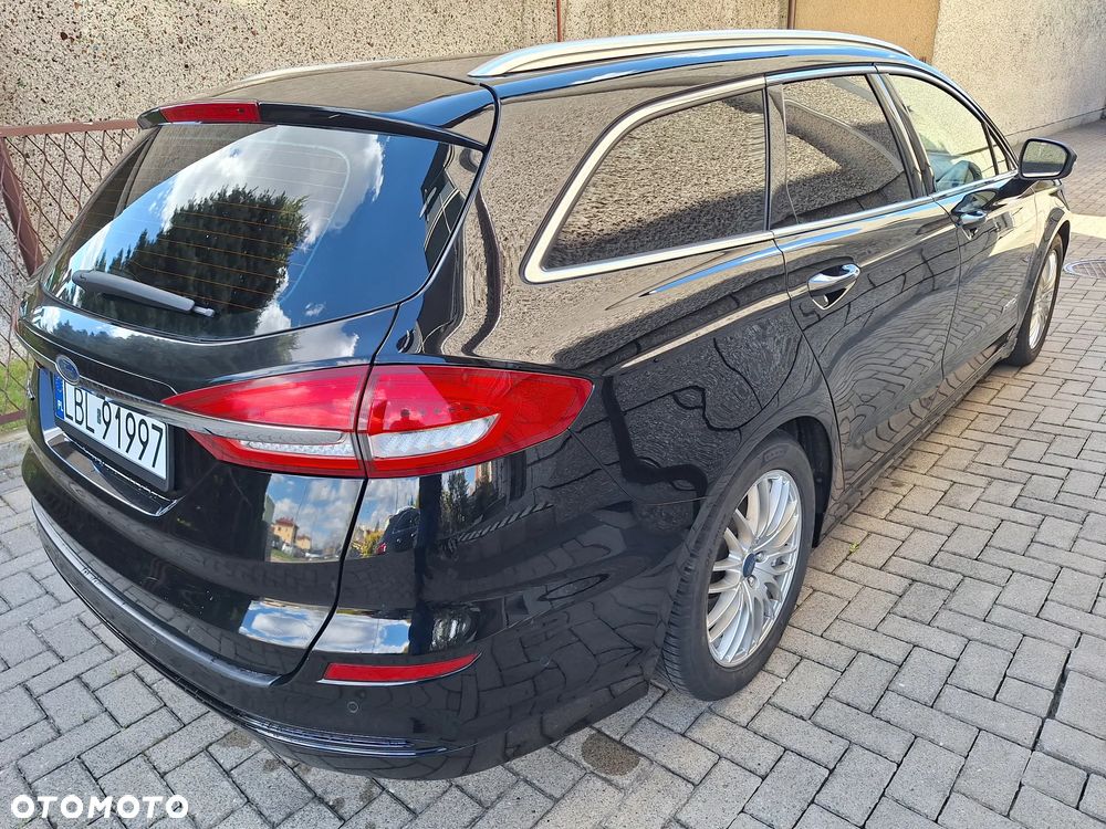 Ford Mondeo 2.0 Hybrid Titanium - 38