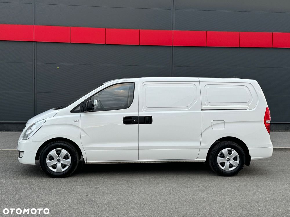 Hyundai H1 - 10