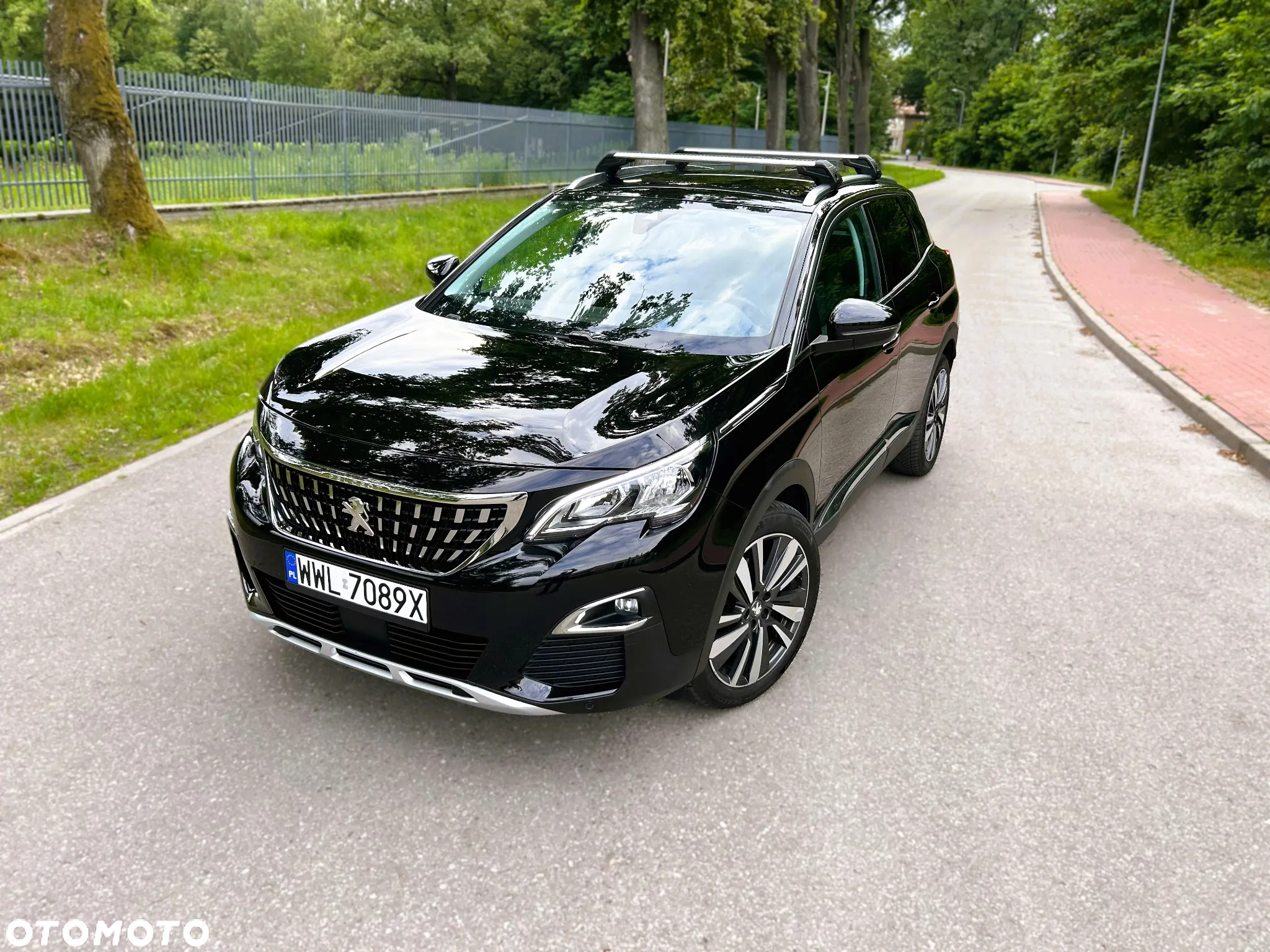 Peugeot 3008 1.2 PureTech Allure Pack S&S EAT8 - 4