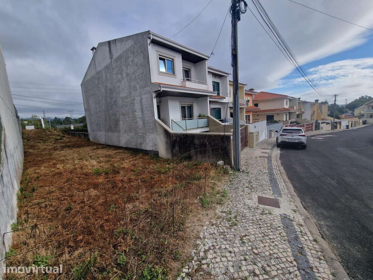 Oportunidade Única em São João da Madeira: Lote com Projeto Aprovado p - Grande imagem: 5/9