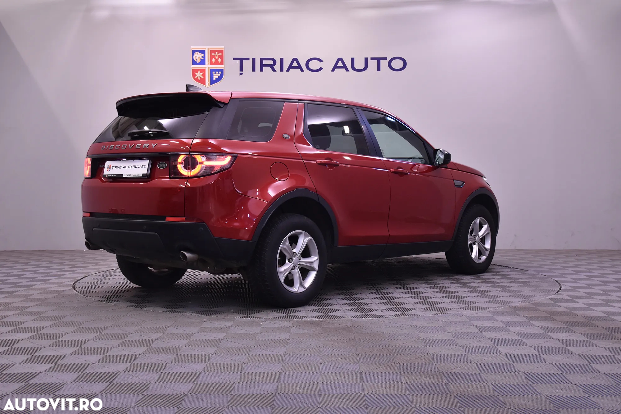 Land Rover Discovery Sport - 5