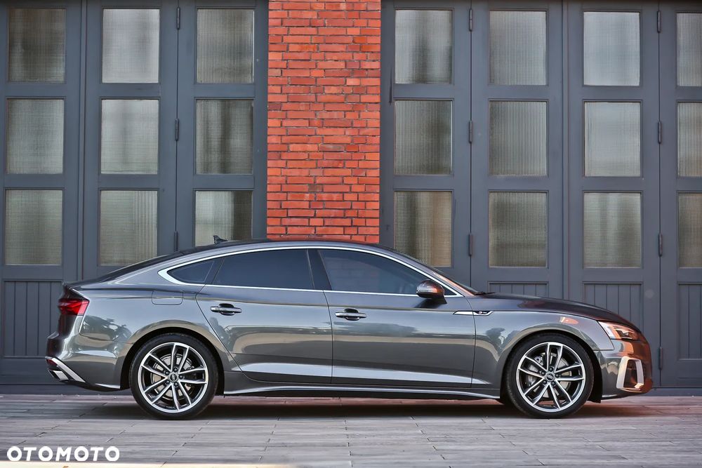 Audi A5 Sportback 40 TDI quattro S tronic S line - 2