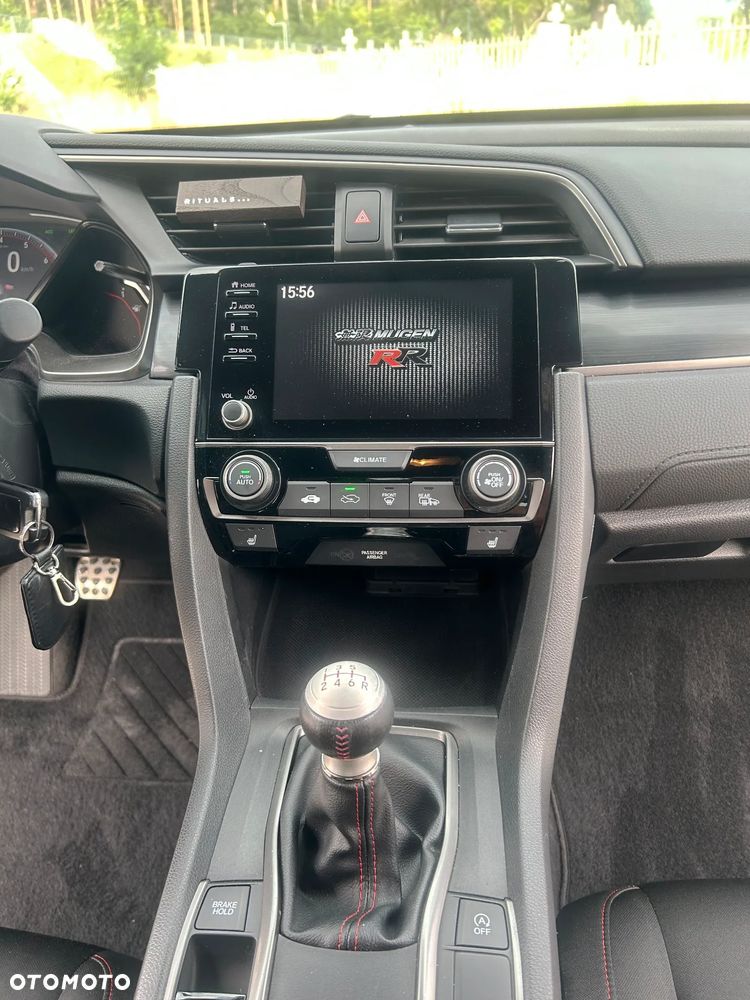 Honda Civic 1.0 T Comfort Sport Line - 16