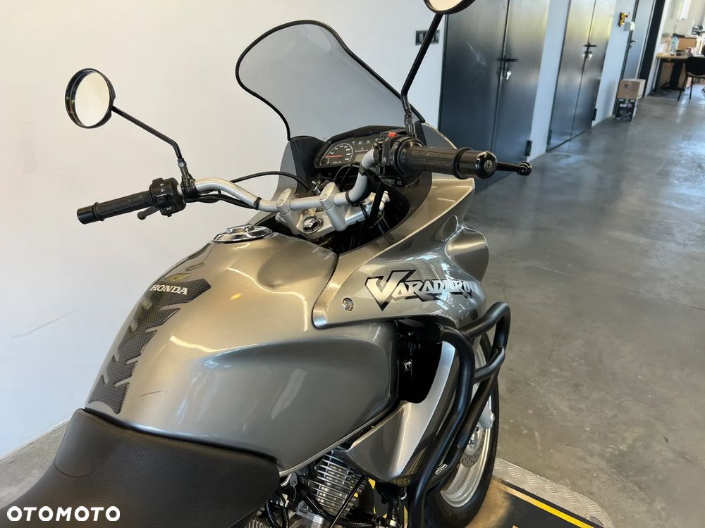 Honda Varadero - 25
