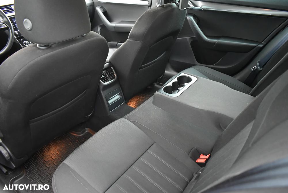 Skoda Octavia - 23