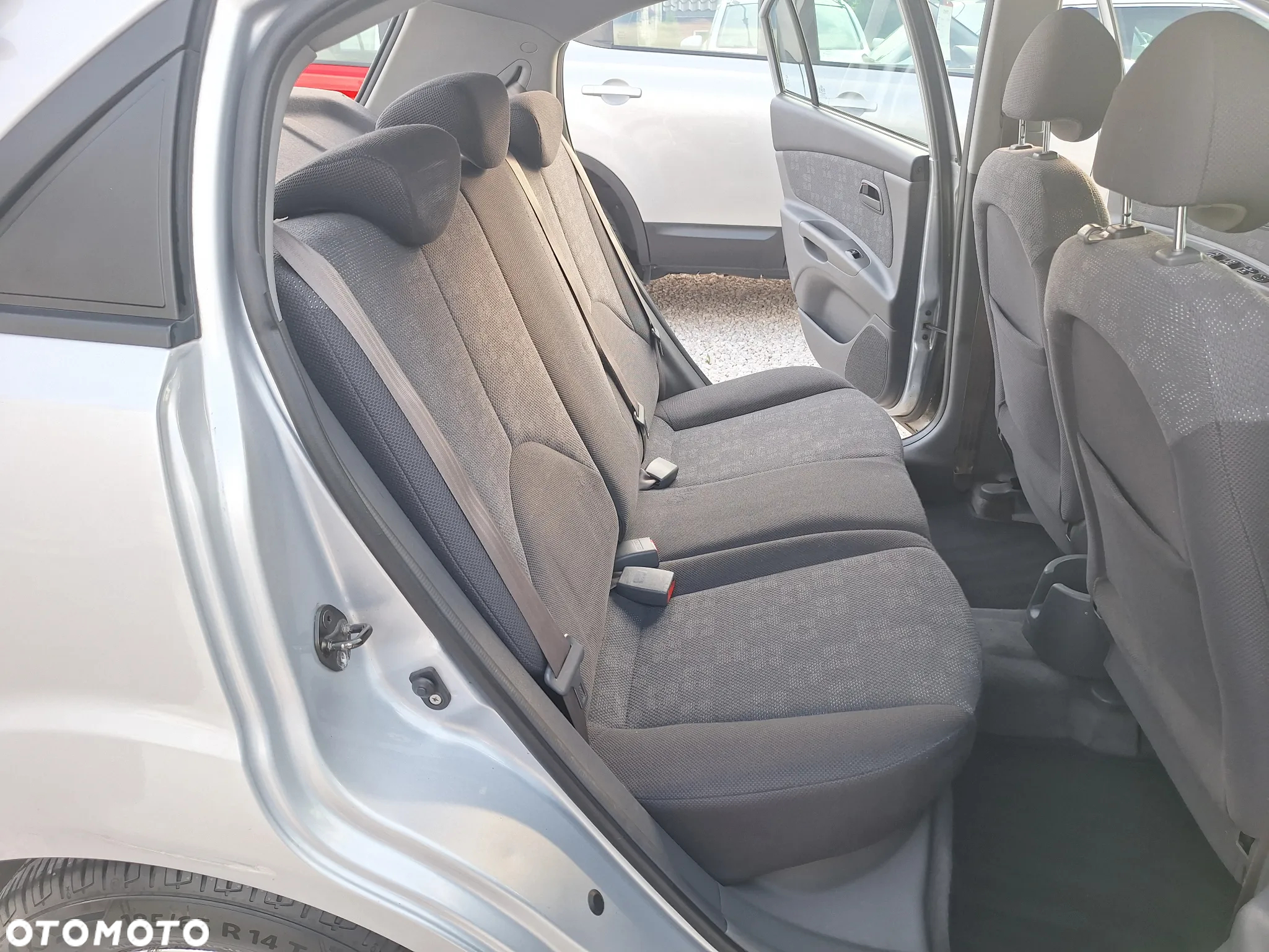 Kia Rio 1.5 CRDi Comfort - 21