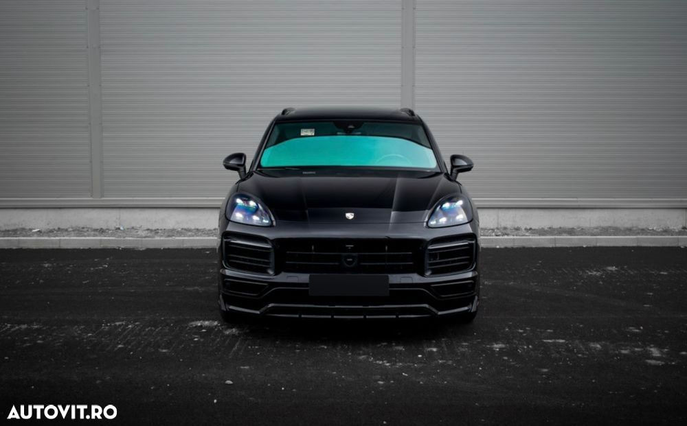 Porsche Cayenne S Tiptronic S Platinum Edition - 3