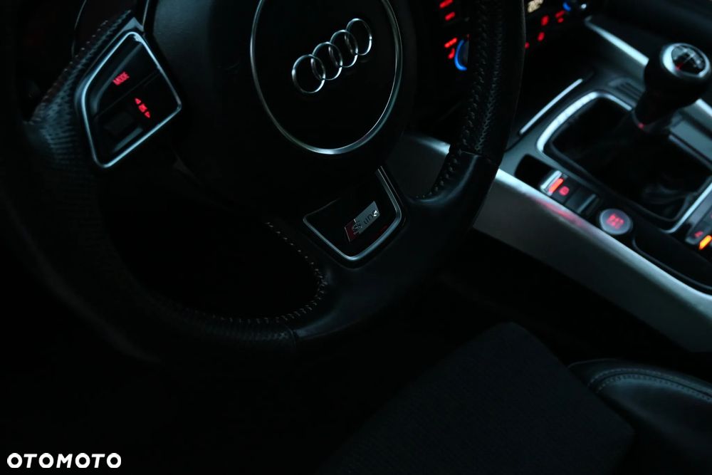 Audi Q5 2.0 TDI Quattro - 32