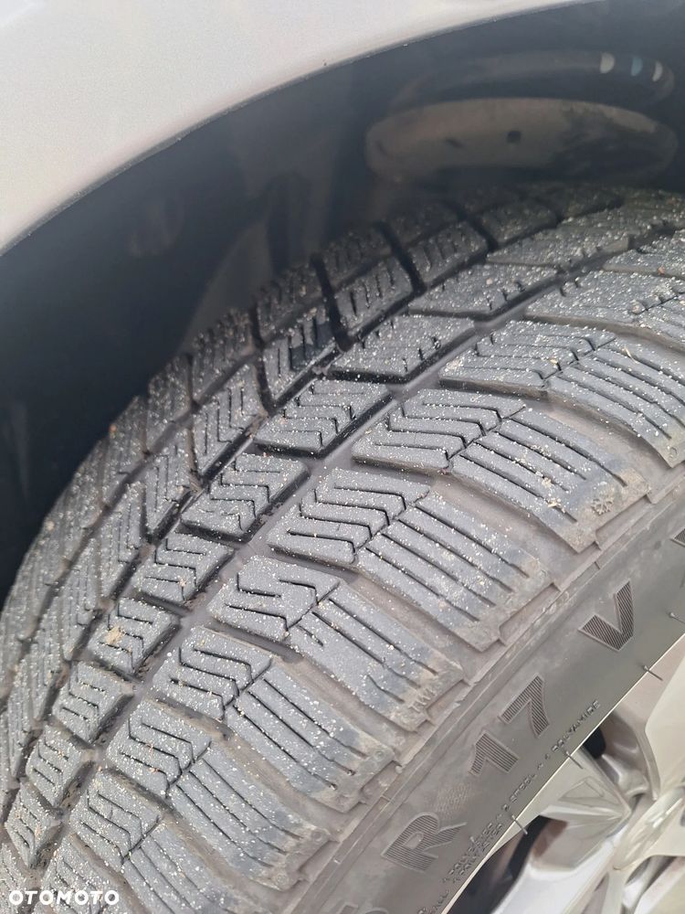 Peugeot 308 BlueHDi FAP 130 Stop & Start Allure Pack - 9