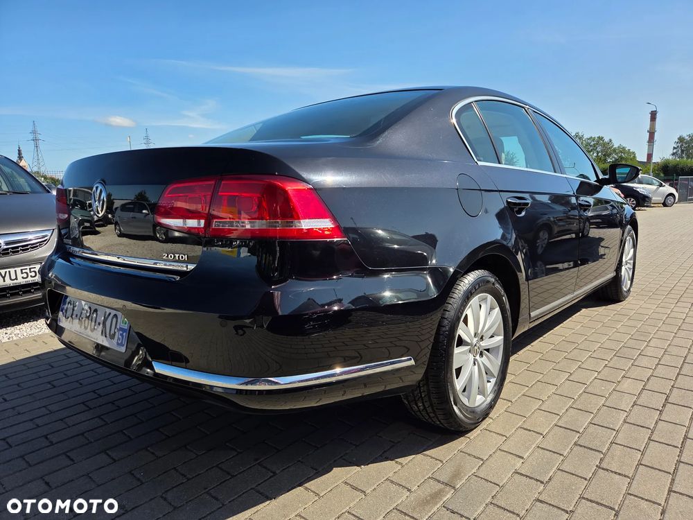 Volkswagen Passat 2.0 TDI 4Motion BlueMotion Technol Business Edition - 5