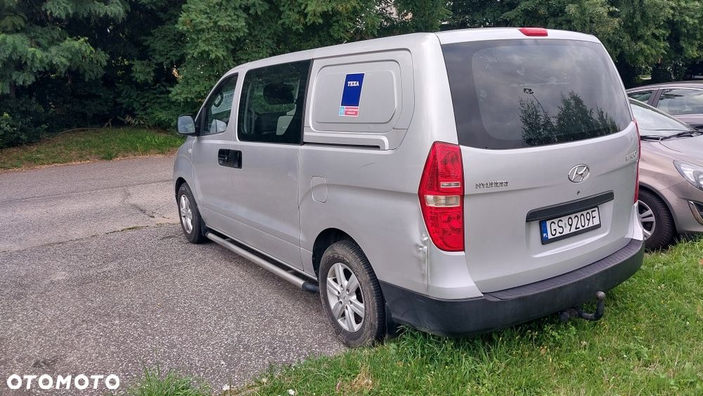 Hyundai H-1 - 3