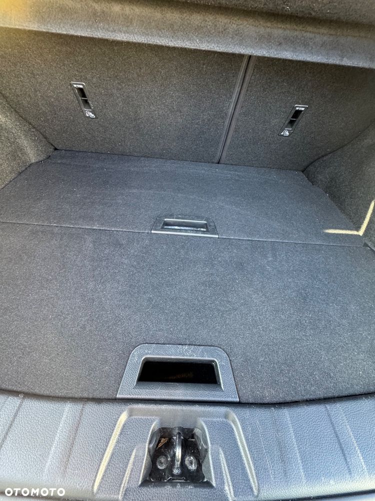 Nissan Qashqai 1.6 DIG-T N-Connecta - 15