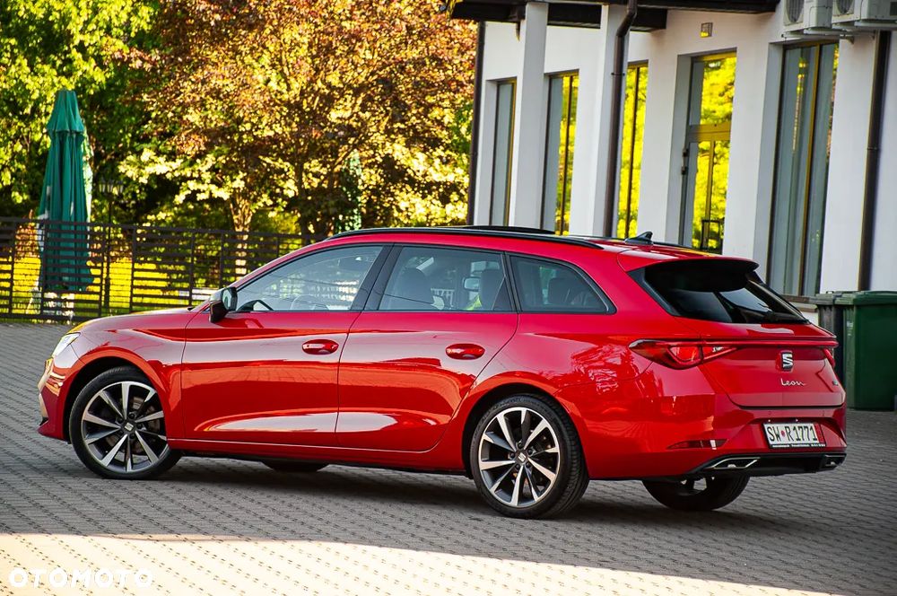 Seat Leon 2.0 TDI DSG FR - 9