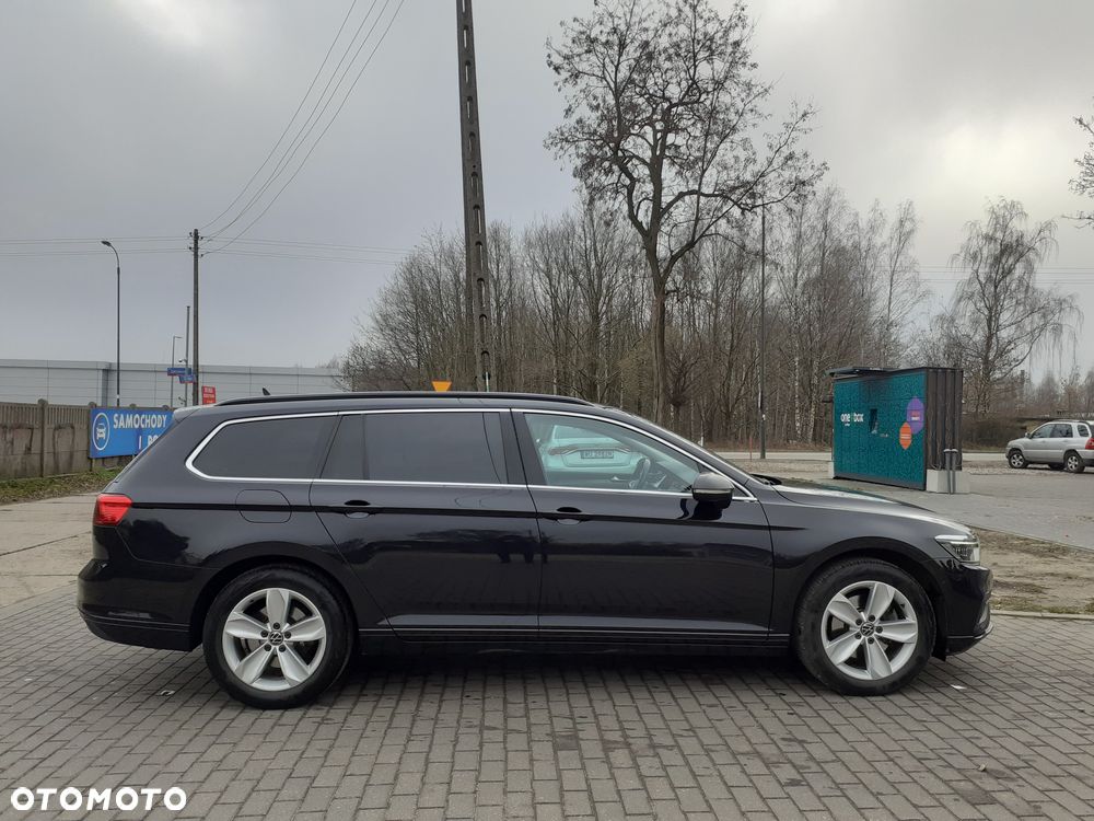 Volkswagen Passat - 7