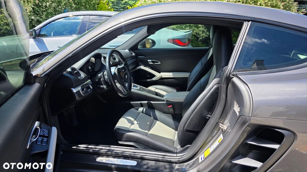 Porsche 718 Cayman T PDK - 5