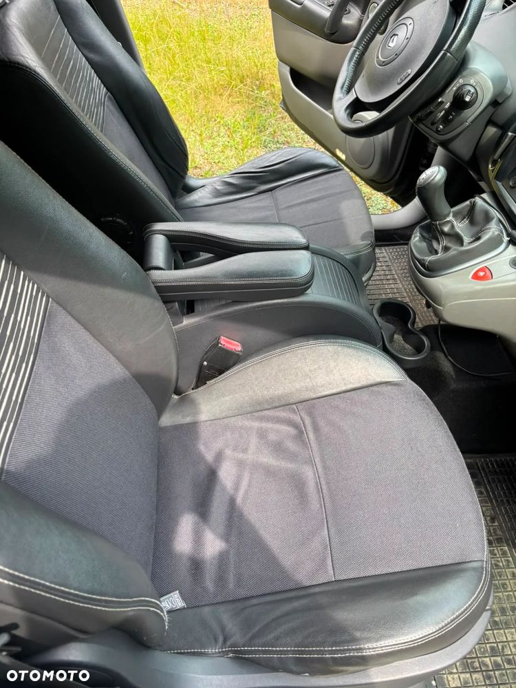 Renault Scenic 1.6 16V Expression - 21